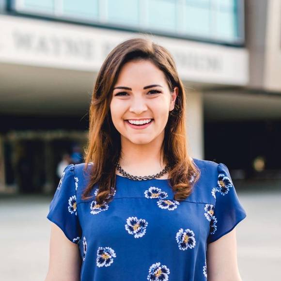 Meet your Posher, Ashley - Picture 1 of 1